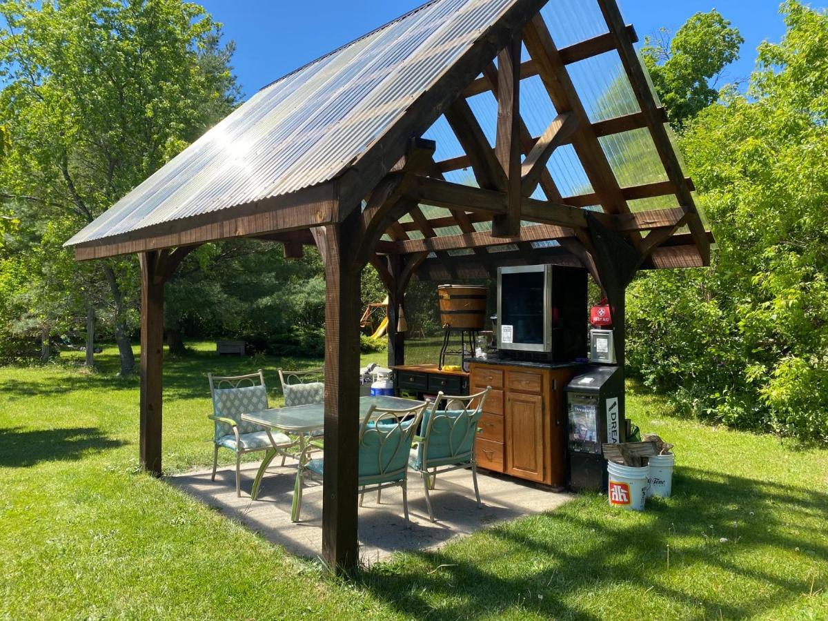 Dreamers Writing Farm, 3 Wooded Acres, Hepworth سوبل بيتش المظهر الخارجي الصورة